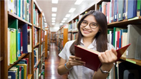 美国留学费用大集合