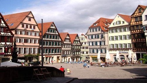 去新加坡留学就业高薪不是梦!