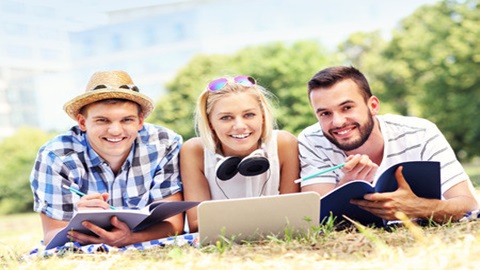 美国高中留学需要准备多少钱? 美国高中留学需要准备多少钱?