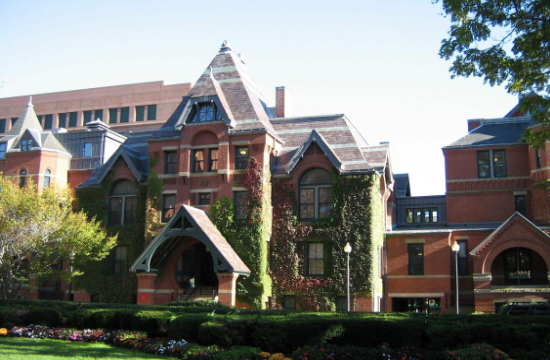 留学加拿大,选课也十分重要 留学加拿大,选课也十分重要